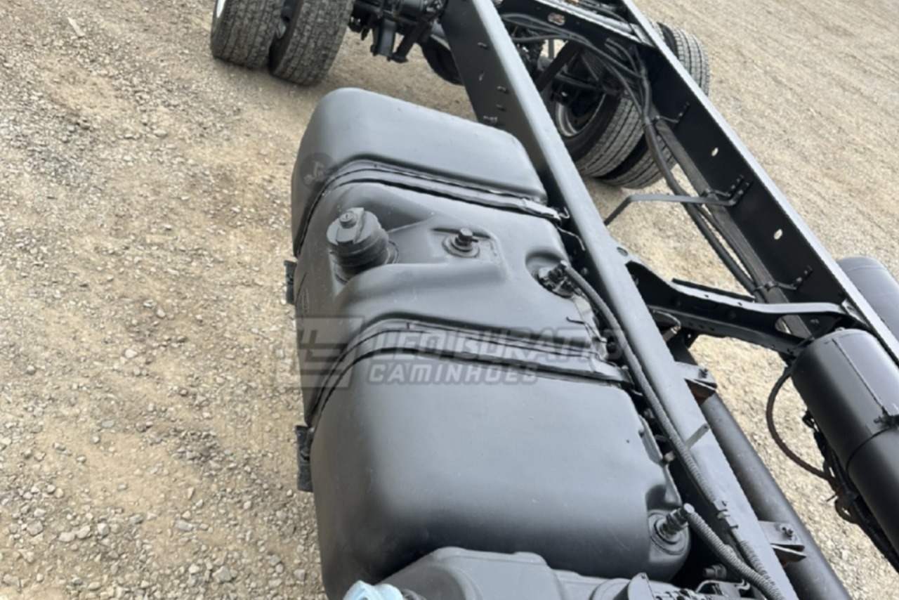 Ford Cargo816 - 13/13 4