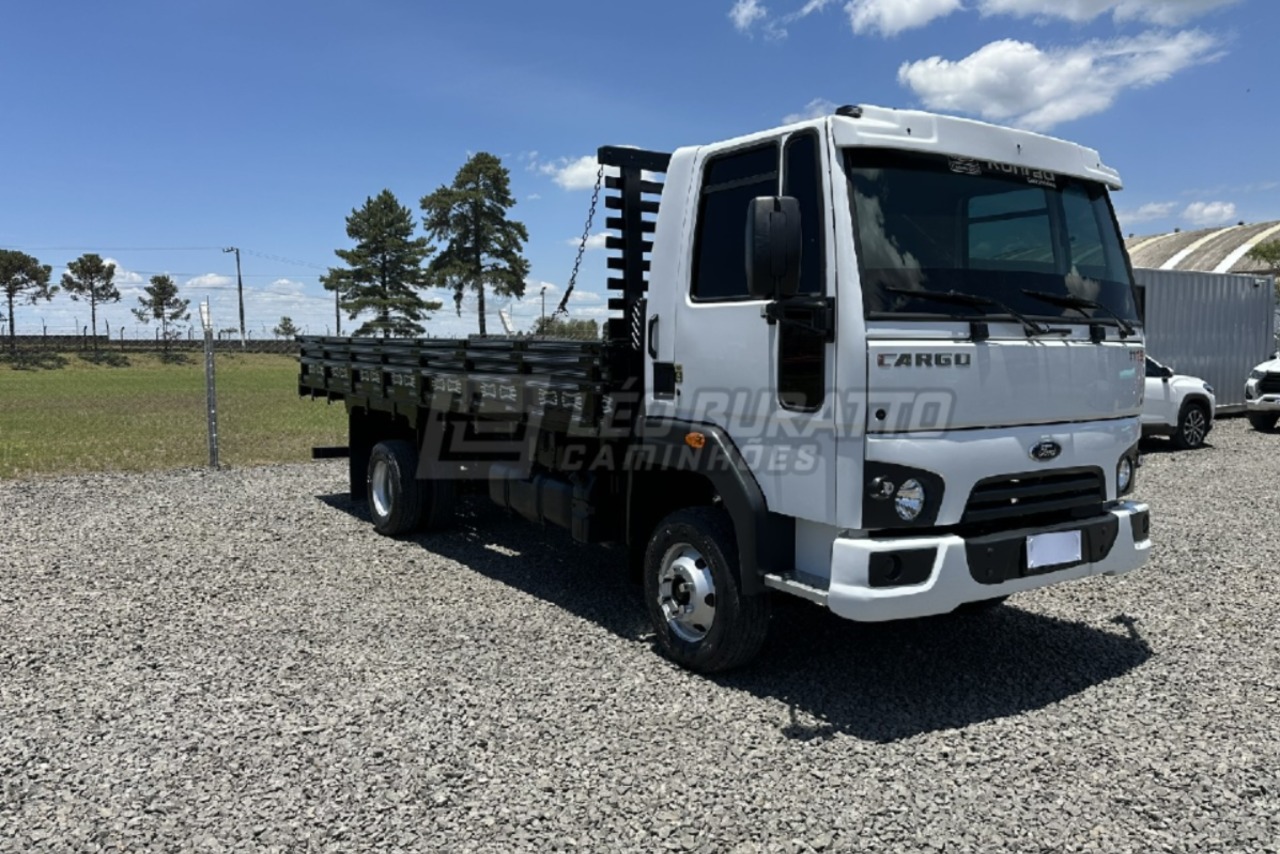 Ford Cargo1119 - 14/14 2