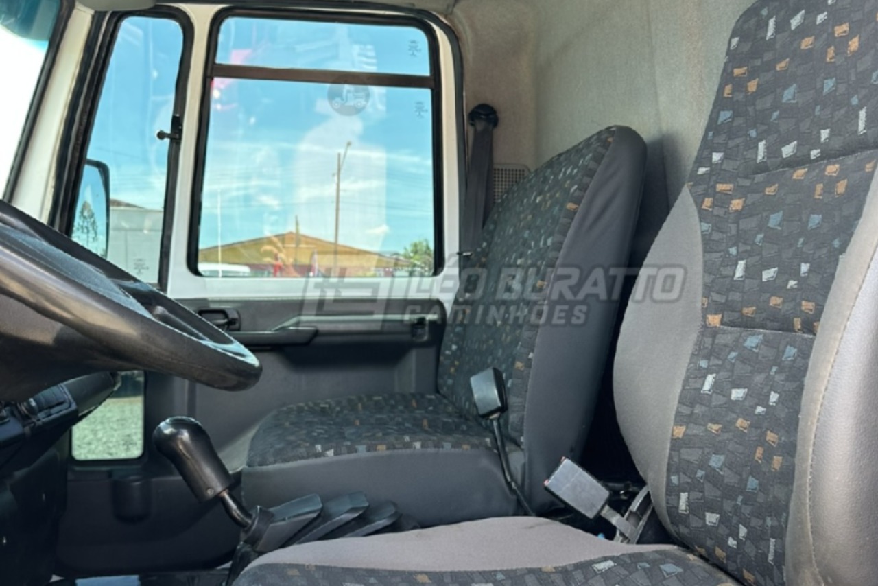 Ford Cargo1119 - 14/14 3