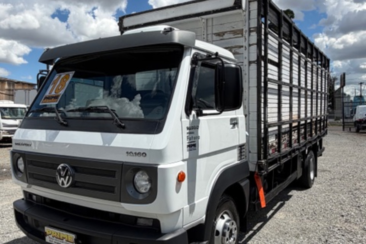Volkswagen 10-160 E Delivery - 17/18 6