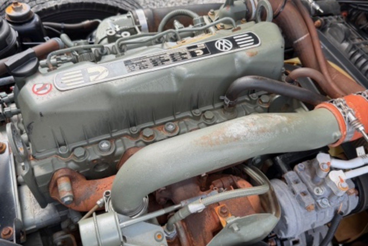 Volkswagen 10-160 E Delivery - 17/18 12