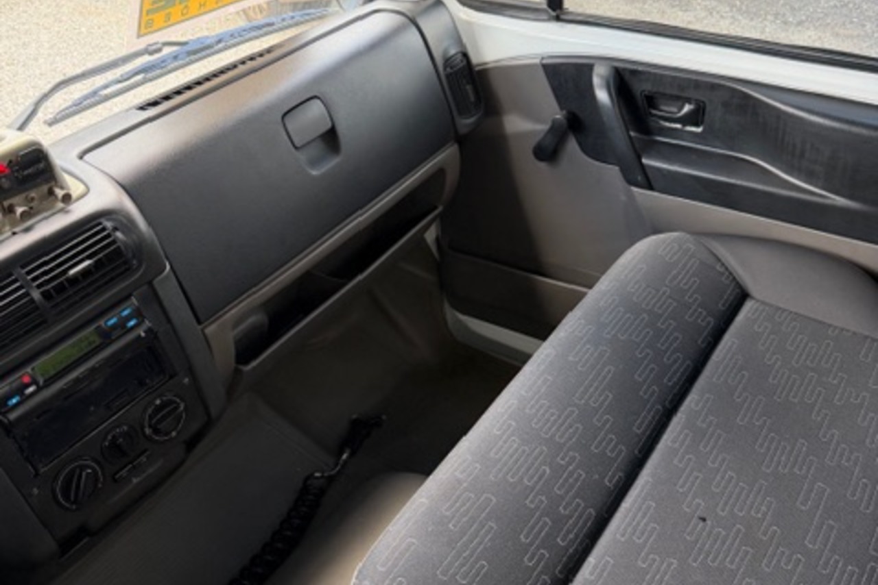 Volkswagen 10-160 E Delivery - 17/18 18
