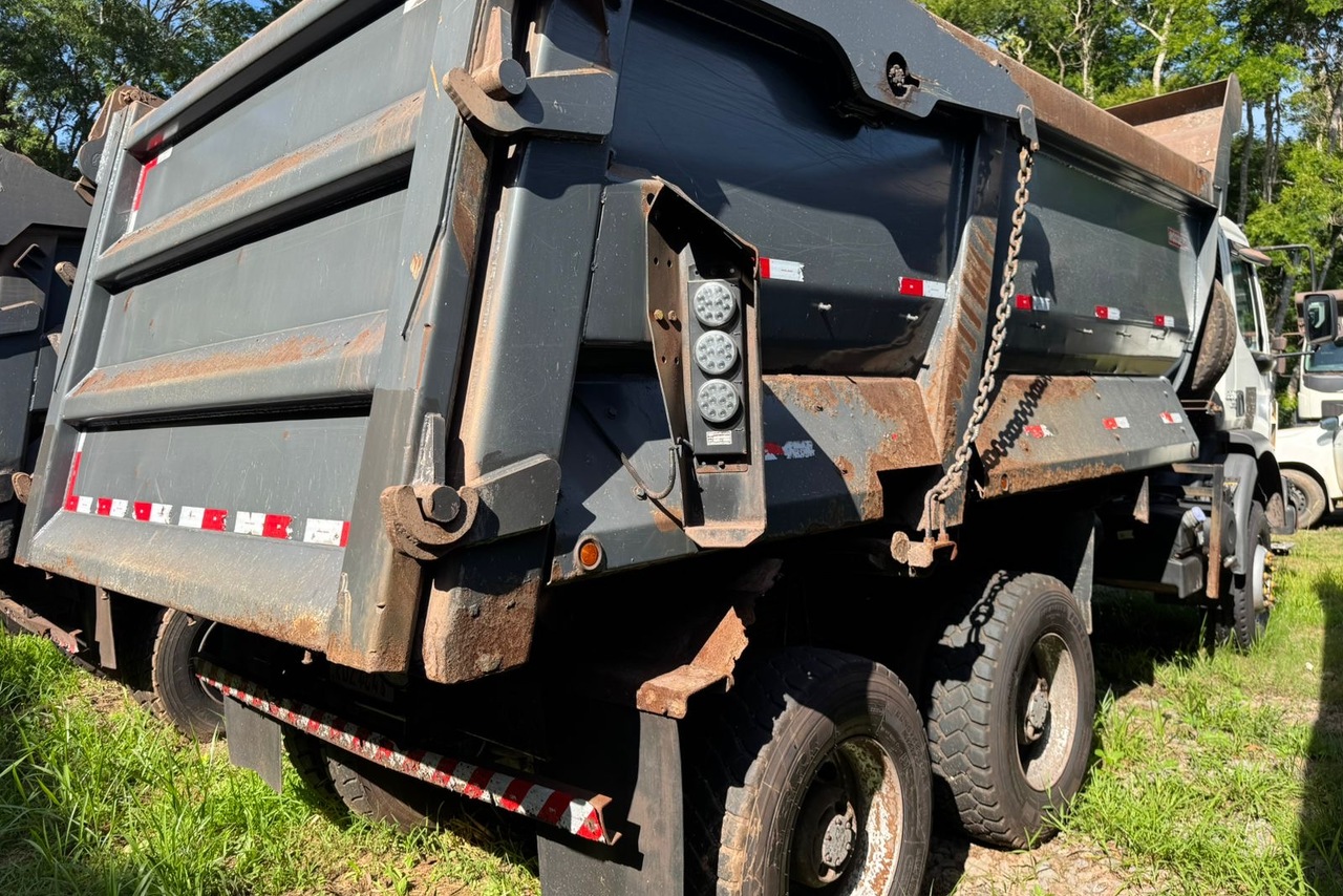 Volvo VM330 - 22/22 5