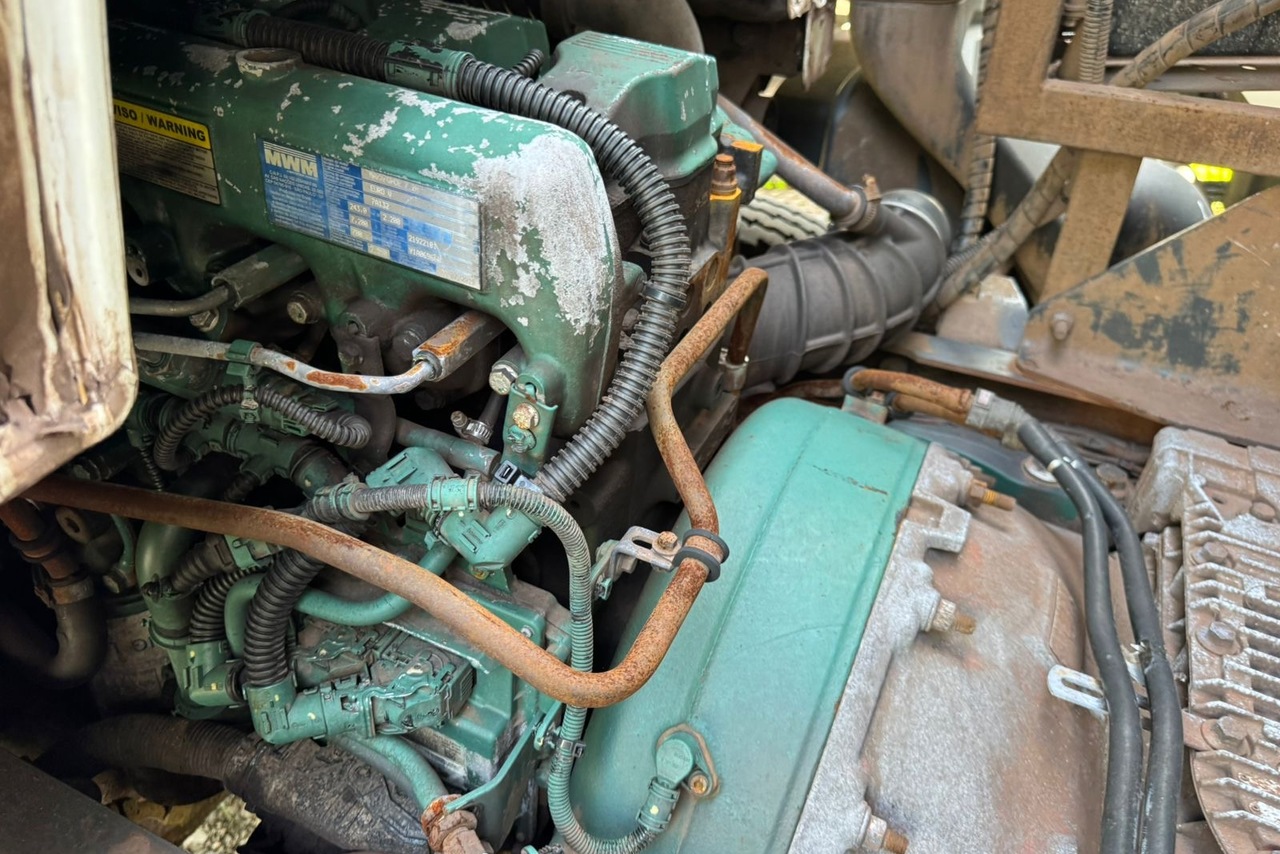 Volvo VM330 - 22/22 7