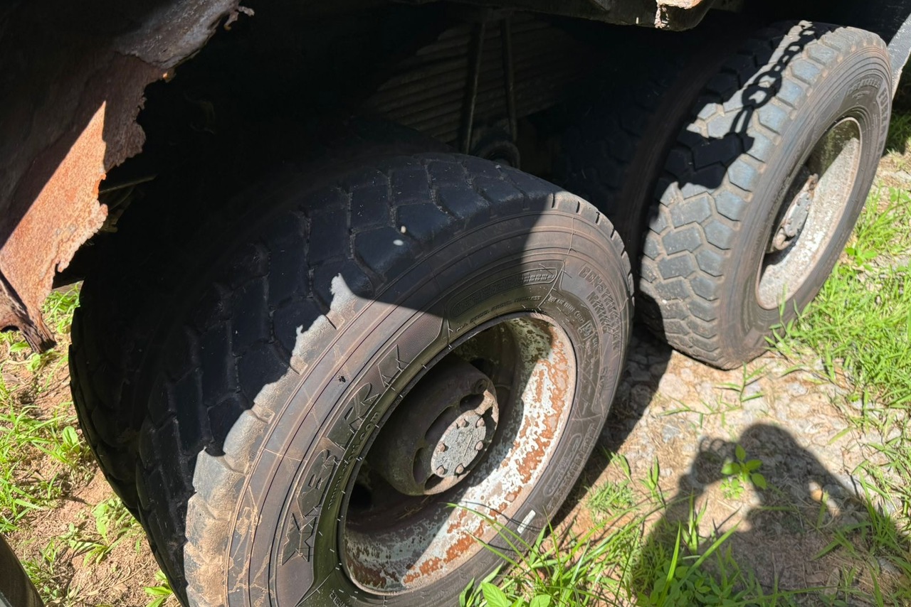 Volvo VM330 - 22/22 14