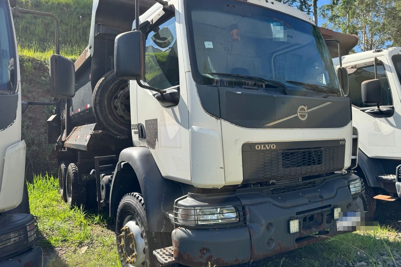 Volvo VM330 - 22/22 17