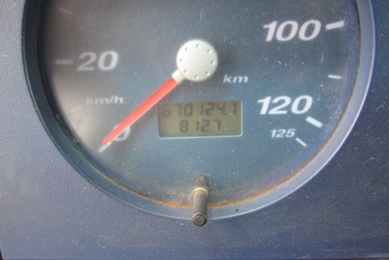 Volkswagen 13-180 - 06/06 10