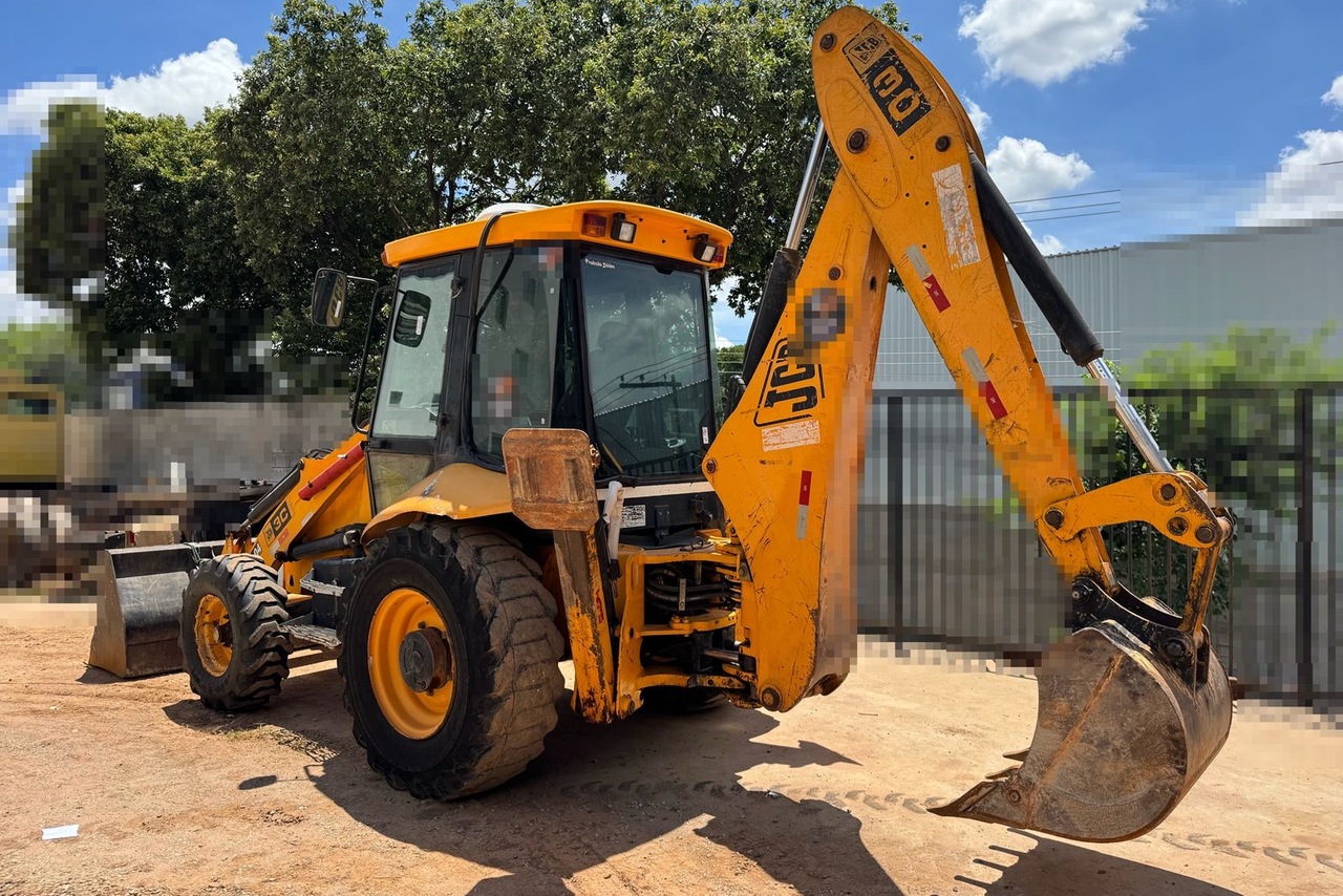 JCB 3C - 10/10 10