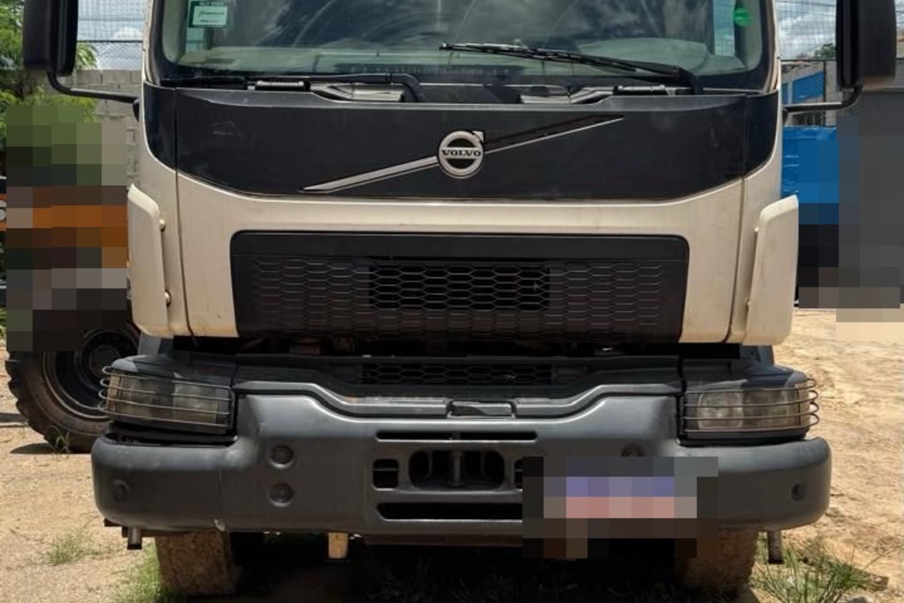 Volvo VM330 - 20/21 4