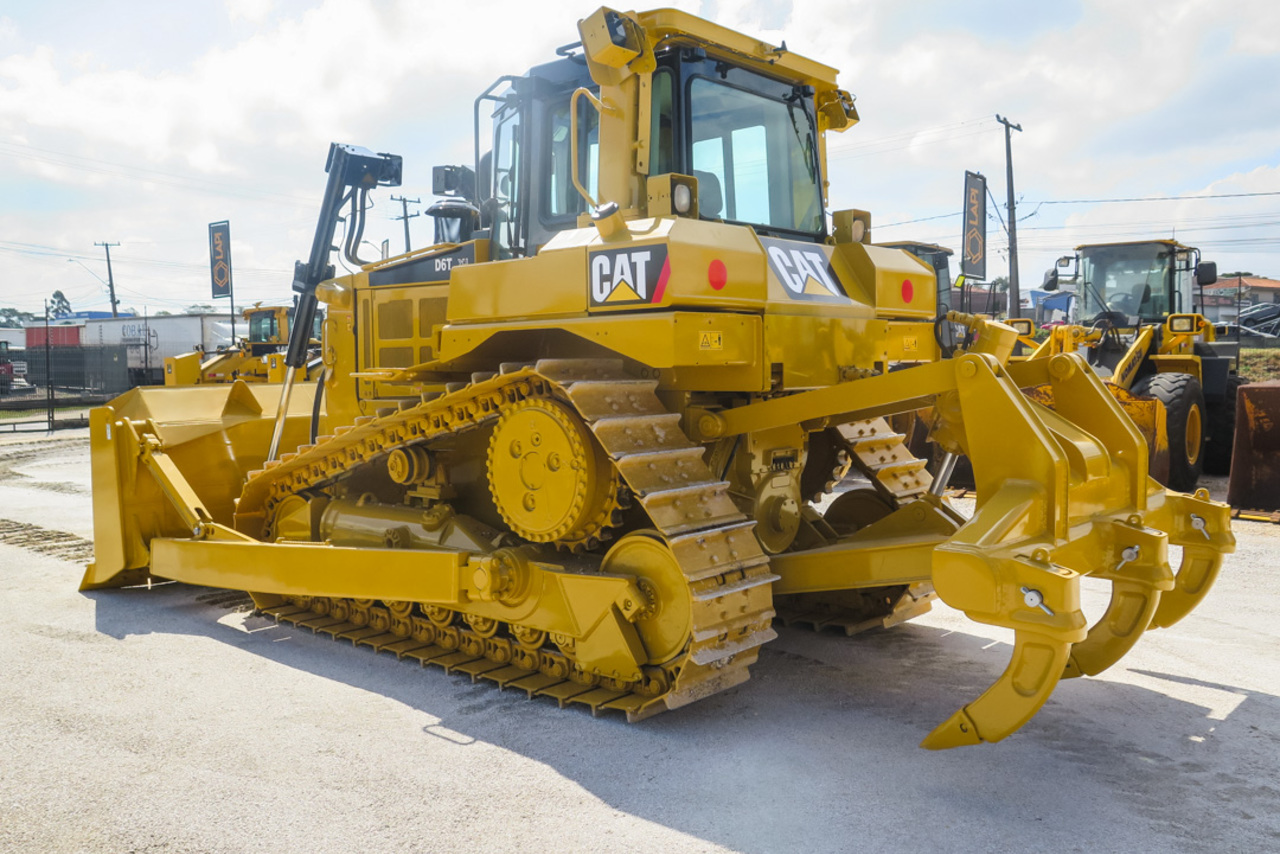 Caterpillar D6T XL - 12/12 3