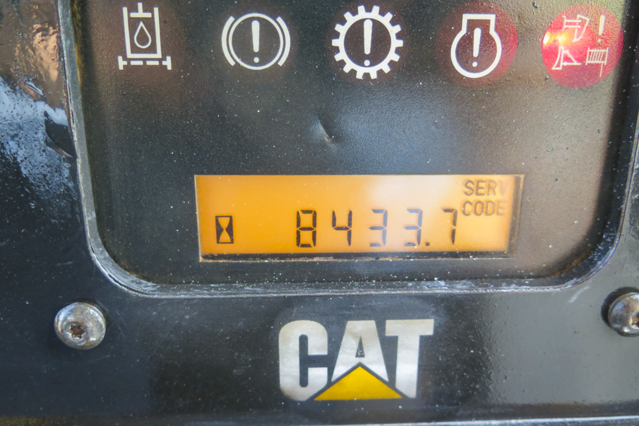 Caterpillar D6T XL - 12/12 10