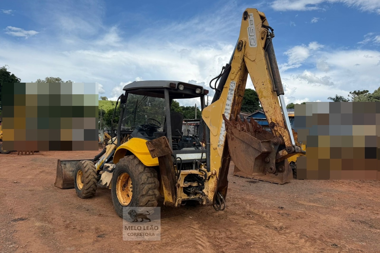 New Holland  LB90 - 05/05 3