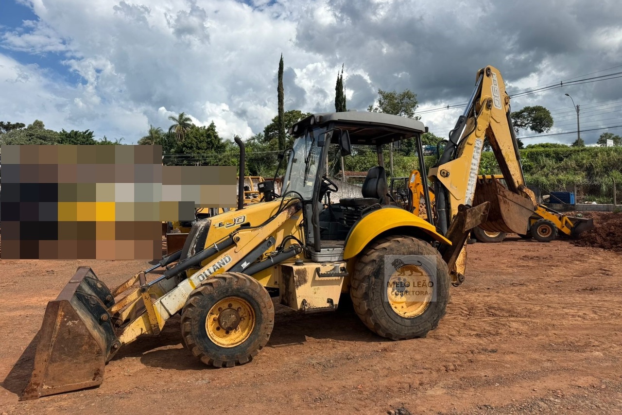 New Holland  LB90 - 05/05 7