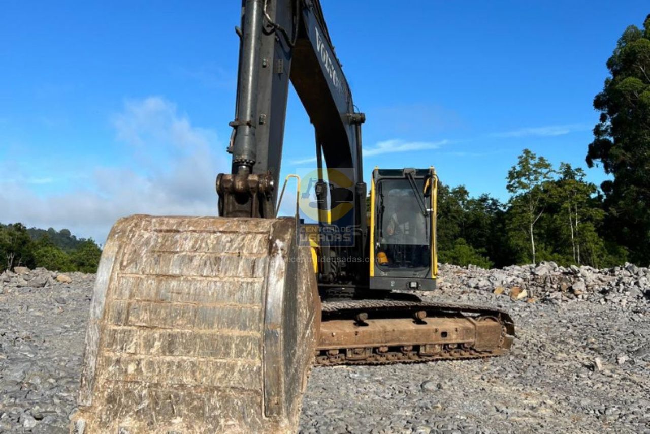 Volvo EC210BLC - 12/12 2