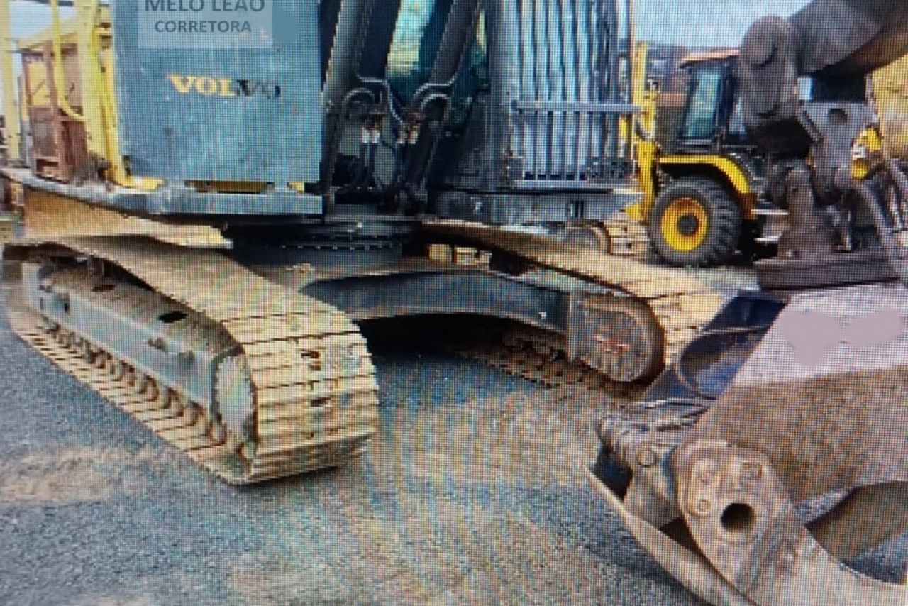 Volvo EC 250 DL - 19/19 3