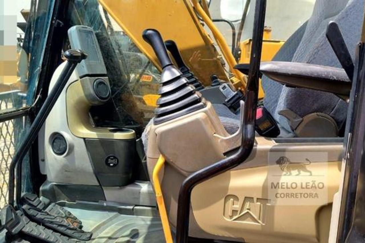 Caterpillar 312D2L - 15/15 8