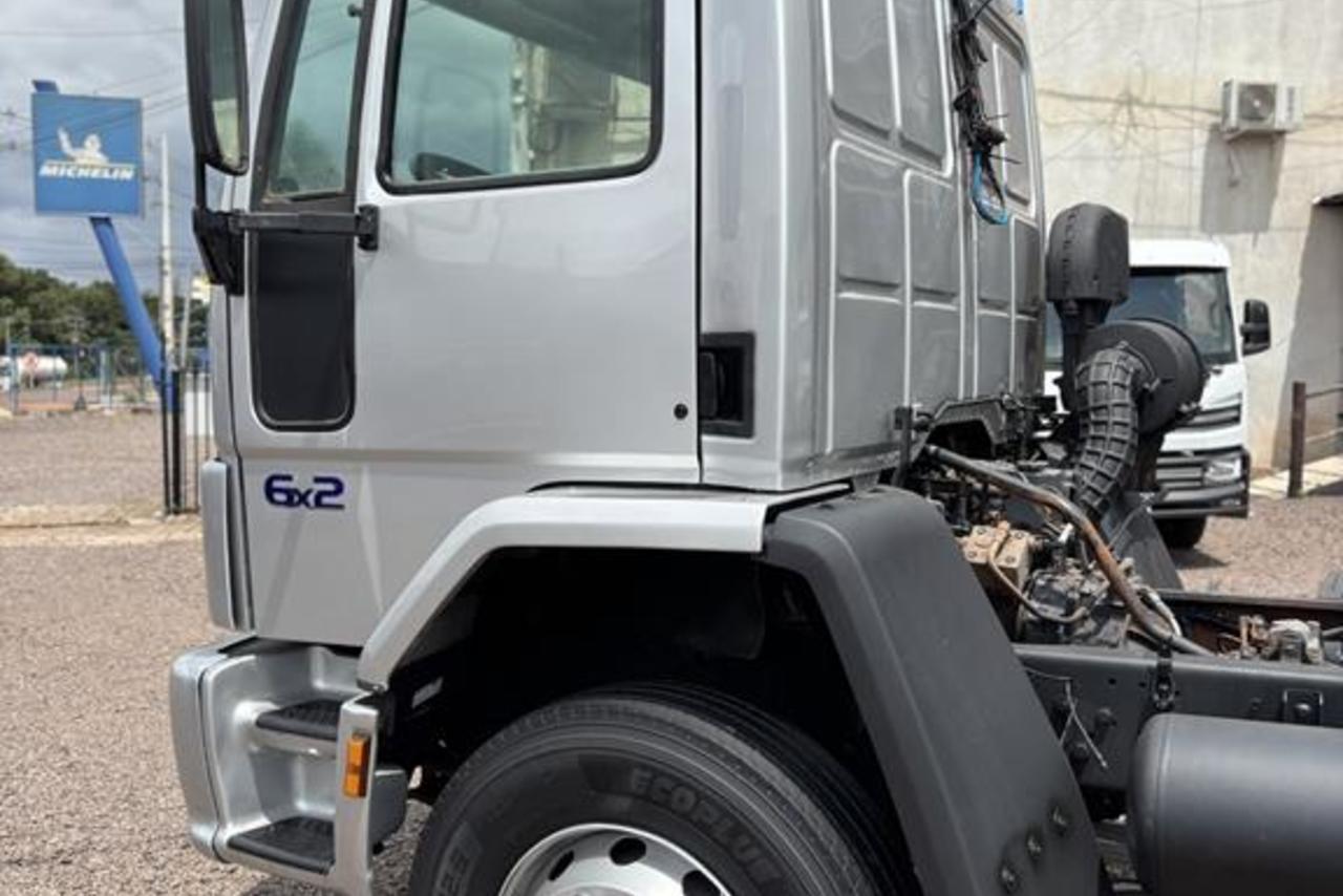 Ford Cargo2428 - 10/11 2