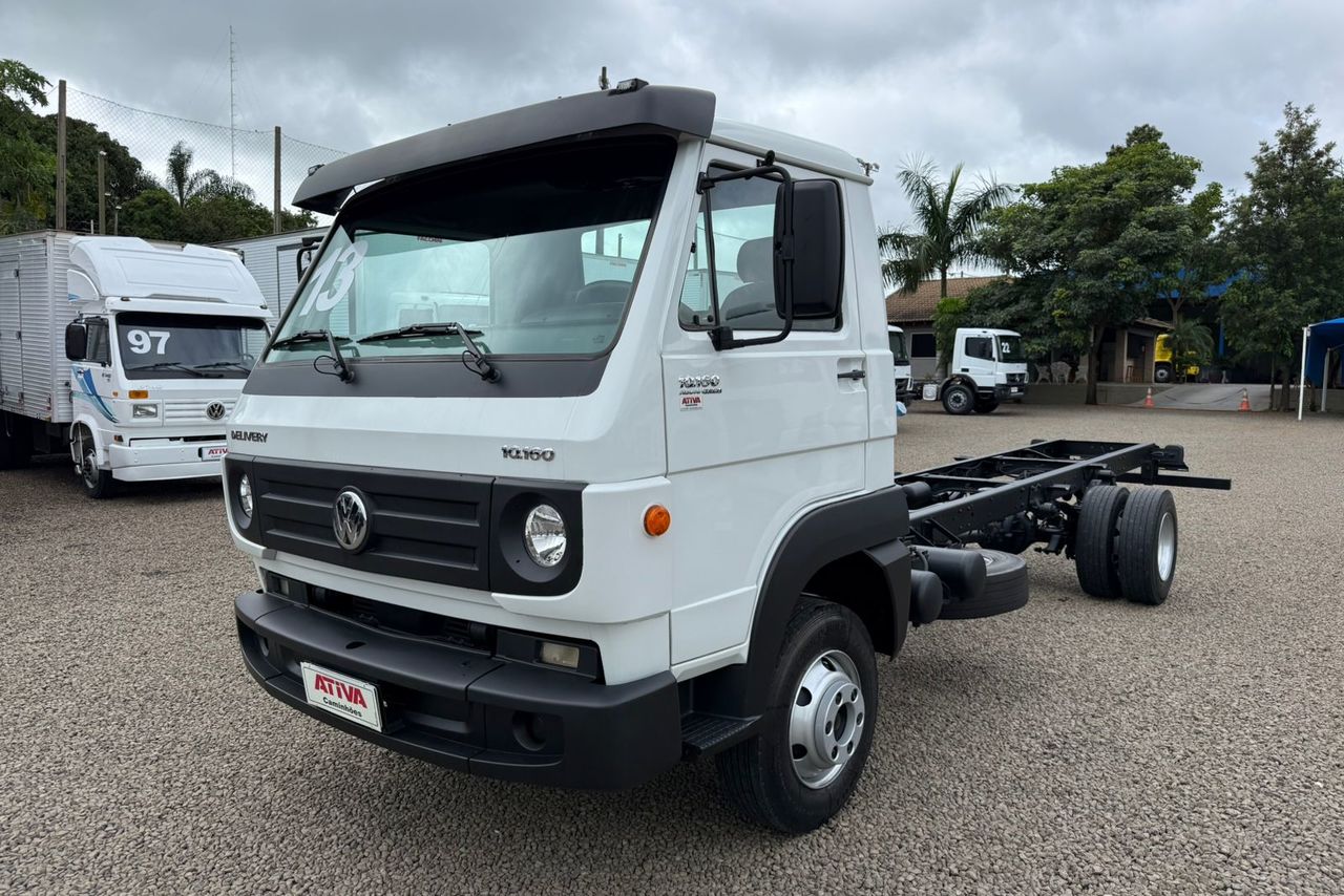 Volkswagen 10-160 E Delivery - 13/13 3