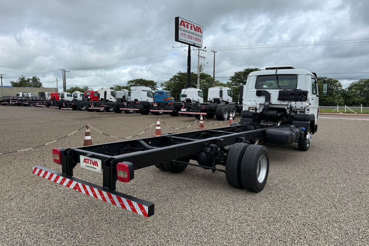 Volkswagen 10-160 E Delivery - 13/13 4