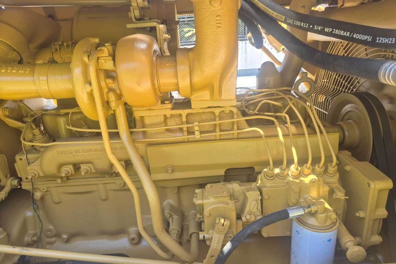 Caterpillar D6D - 81/82 2