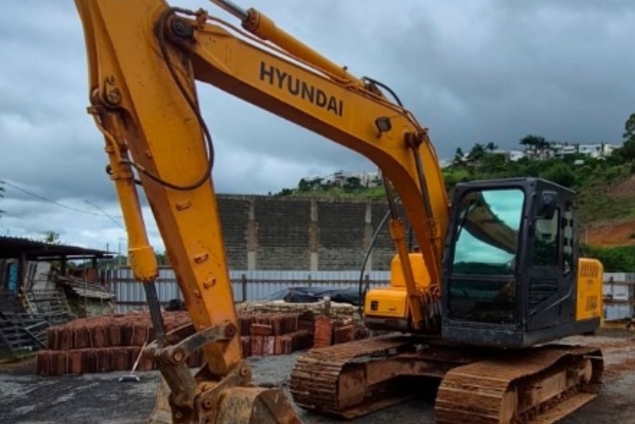 Hyundai 140LC - 10/10 2