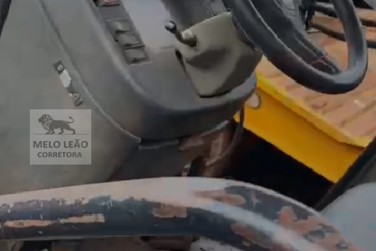Valtra 800 - 02/02 9