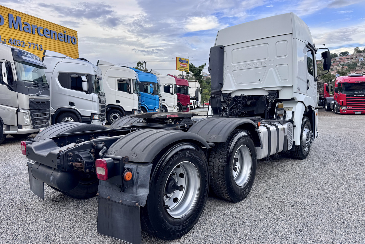 Volkswagen 25-360 6x2 Constellation - 21/22 9