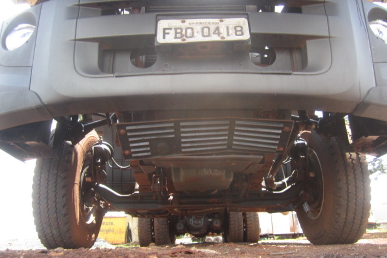 Volkswagen 31-330 E Constellation 6x4 - 14/15 17