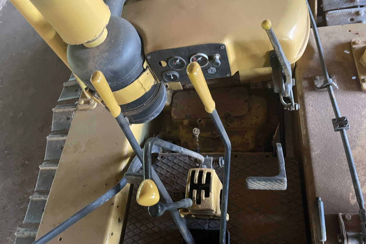 Fiatallis Fiatallis - 82/82 7