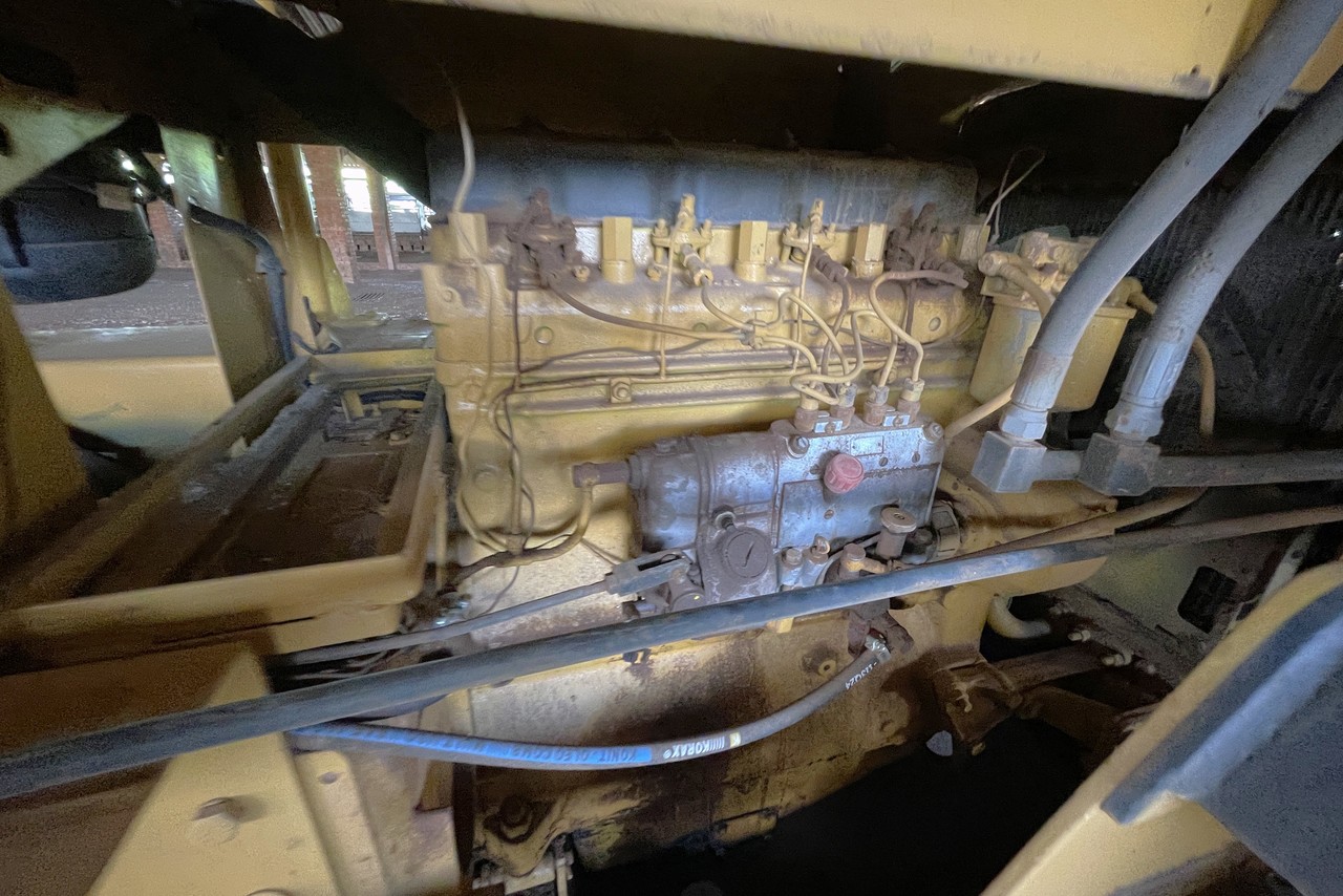 Fiatallis Fiatallis - 82/82 9