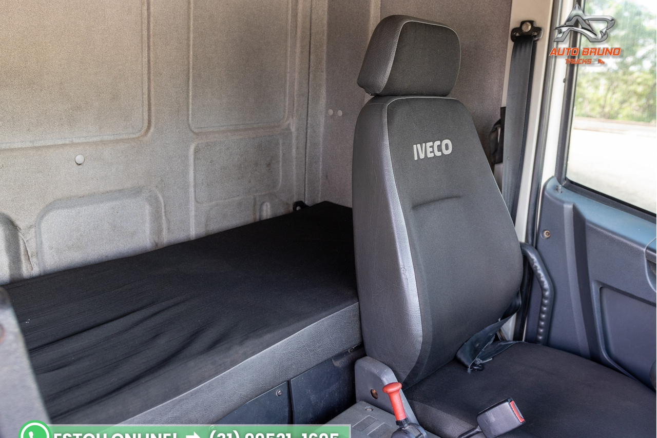 Iveco Tector 240E28 - 12/13 11