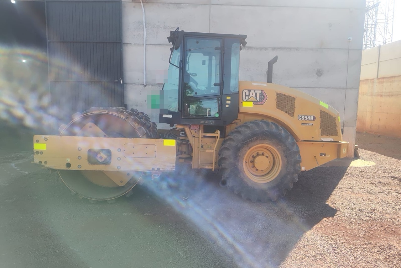 Caterpillar CS54B - 21/22 5