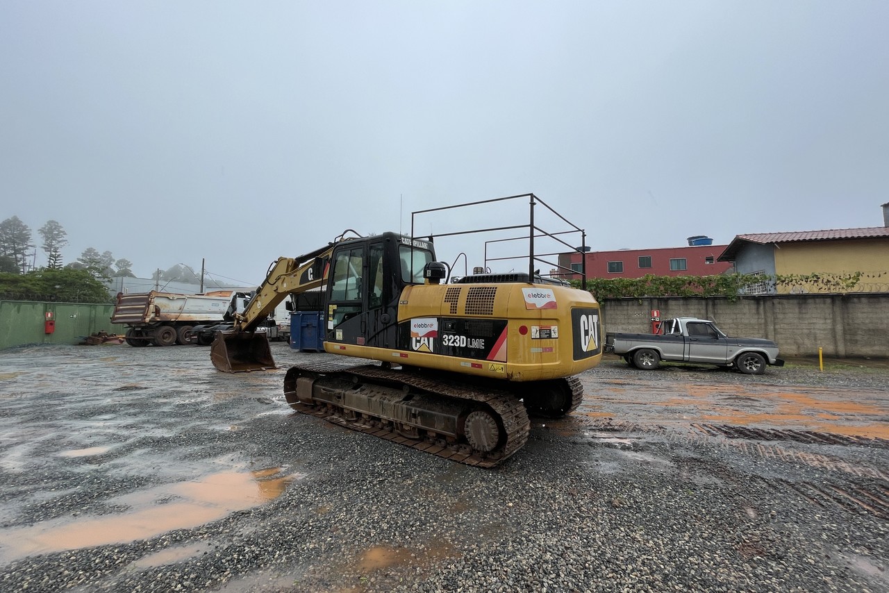 Caterpillar 323D - 13/13 3