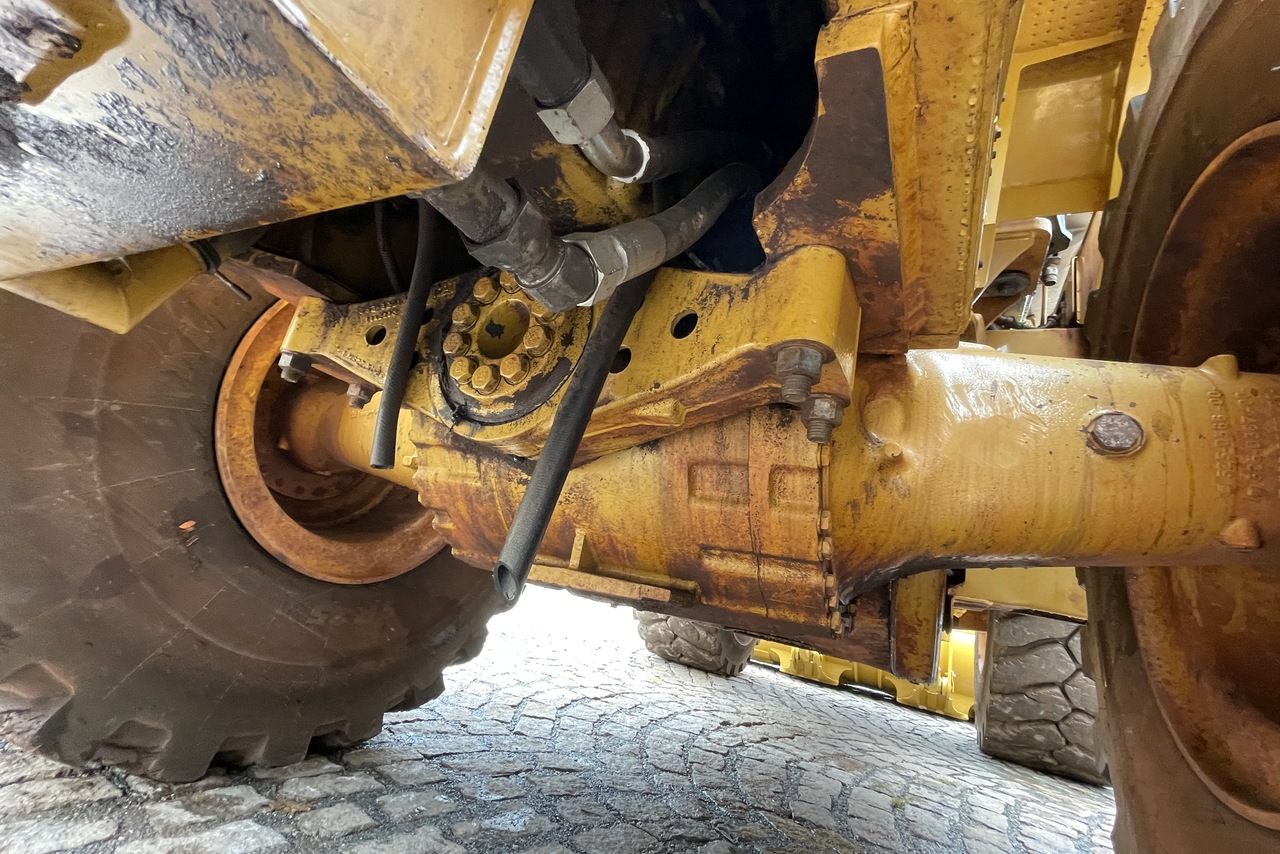 Caterpillar  966L - 22/22 14