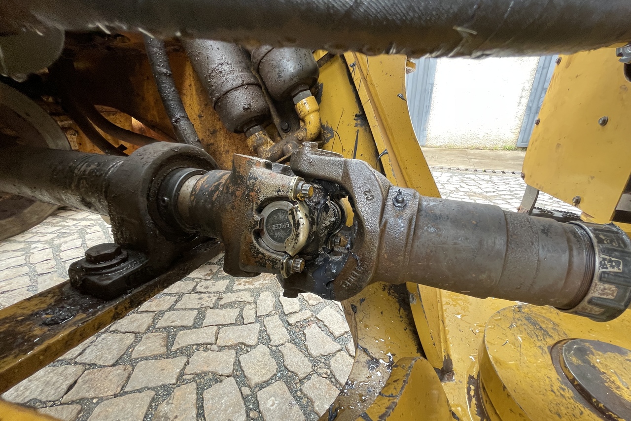 Caterpillar  966L - 22/22 15