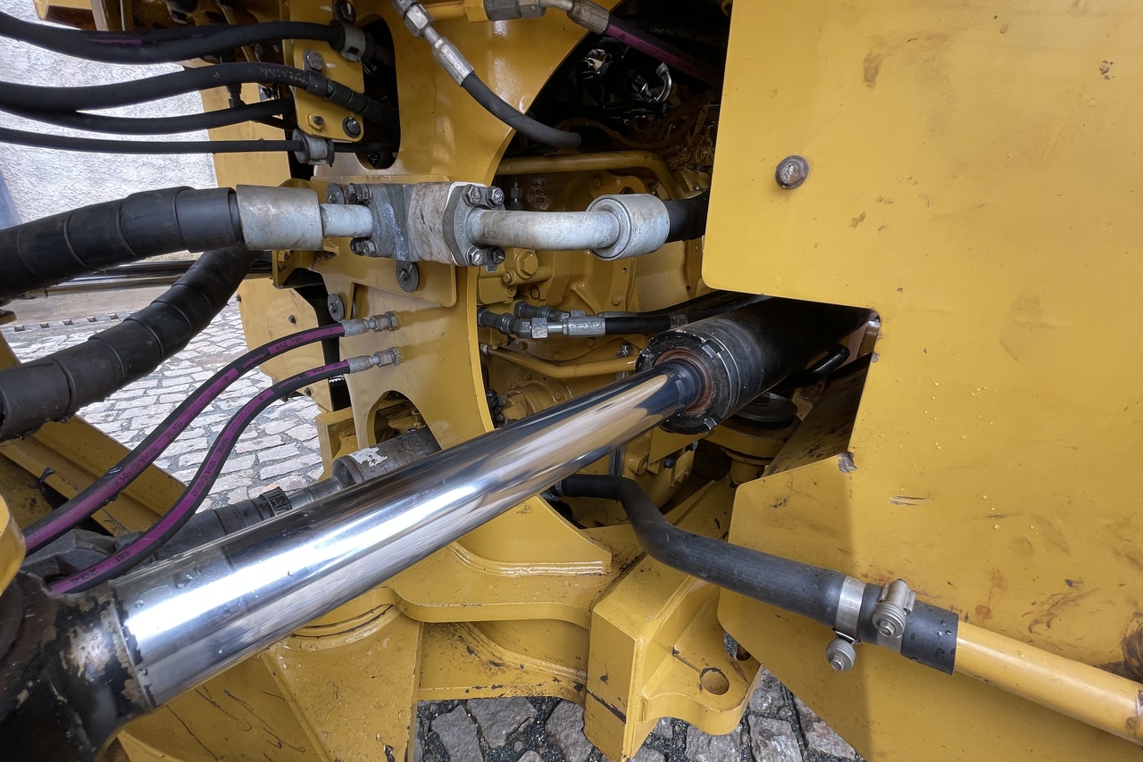 Caterpillar  966L - 22/22 17