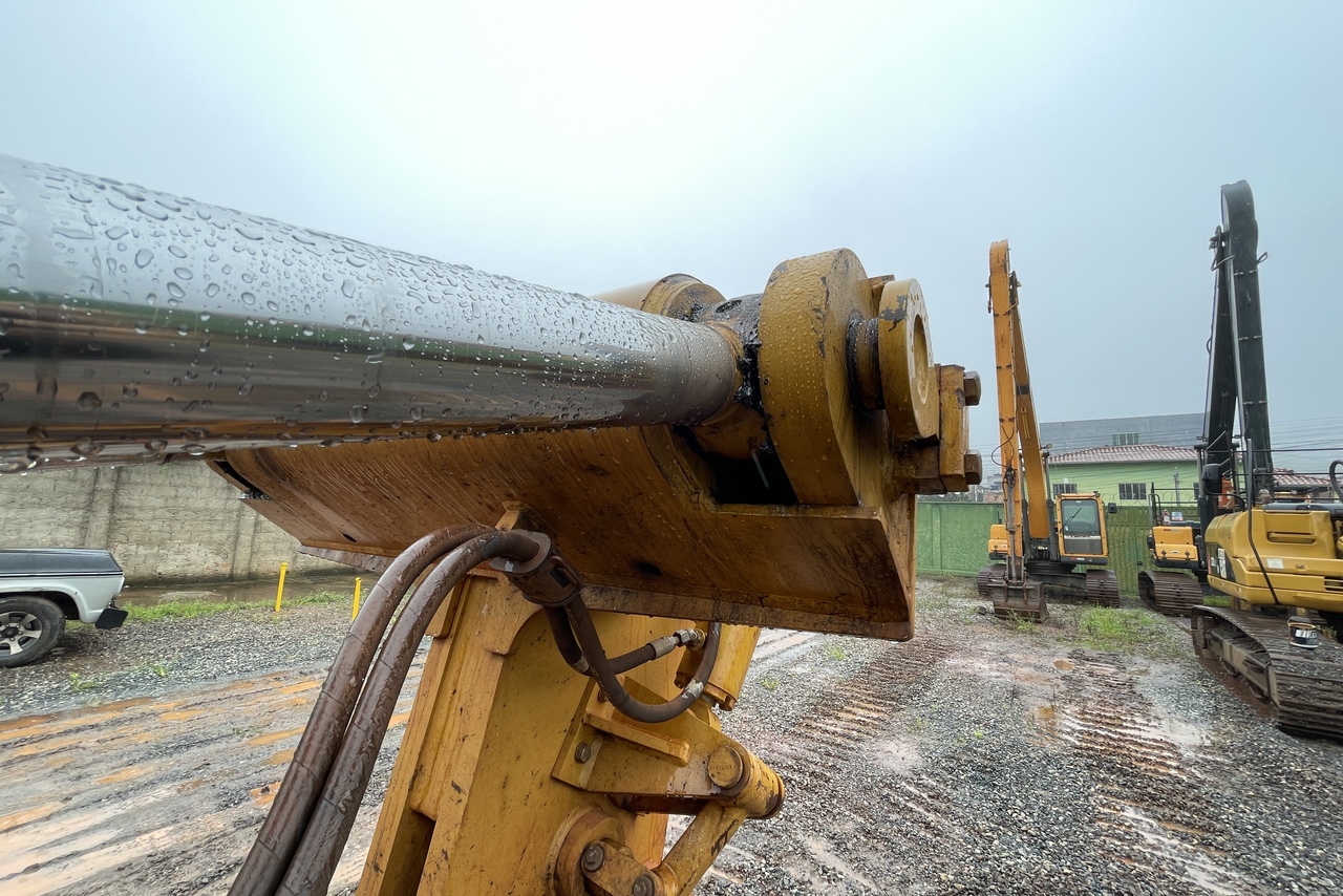 Caterpillar D8T - 20/20 13