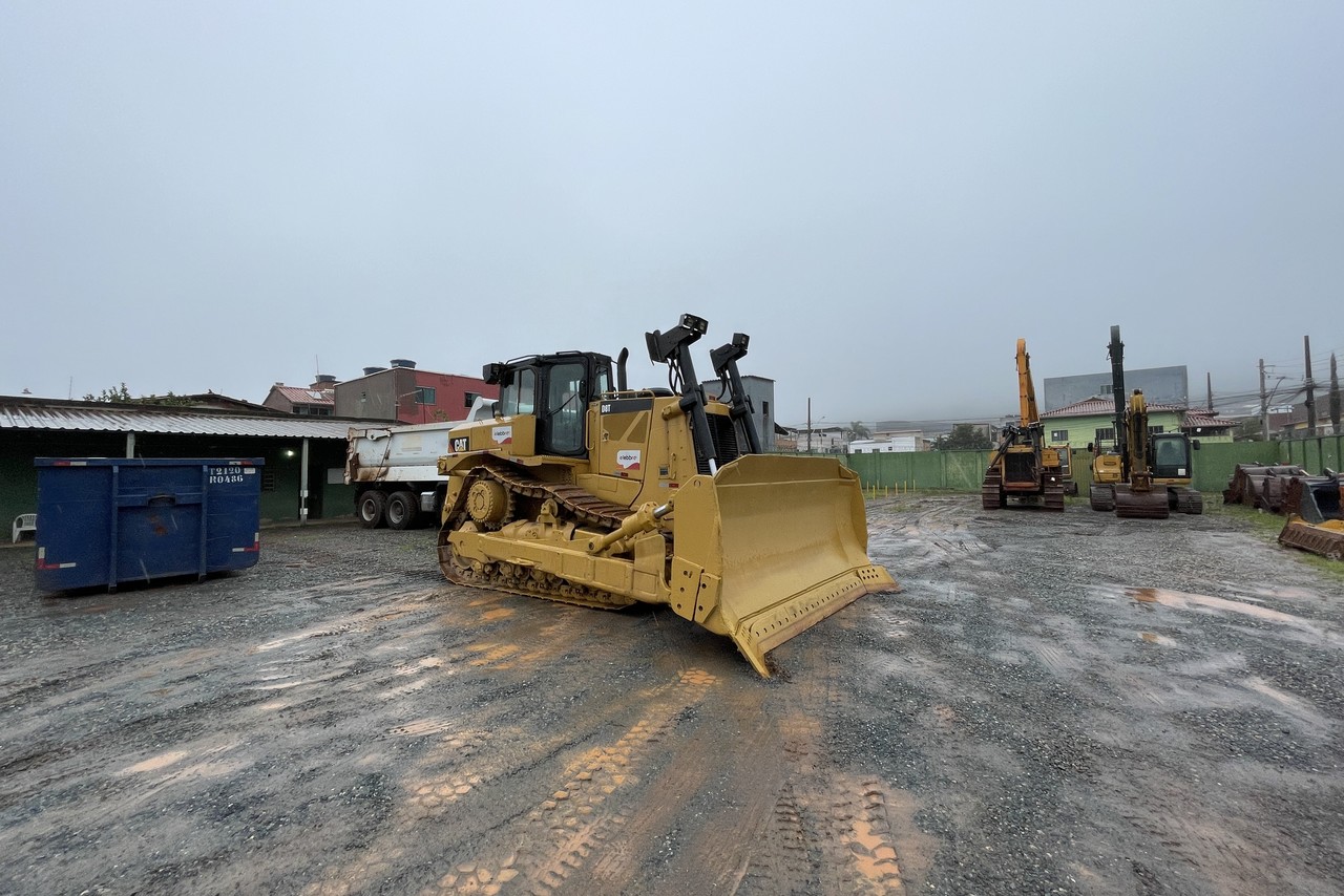Caterpillar D8T - 19/19 4