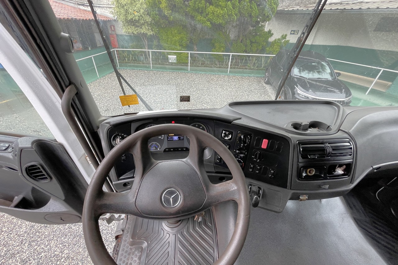 Mercedes Benz Axor 4144 - 21/21 7