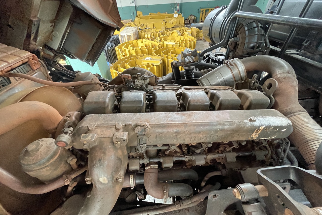 Mercedes Benz Axor 4144 - 21/21 10