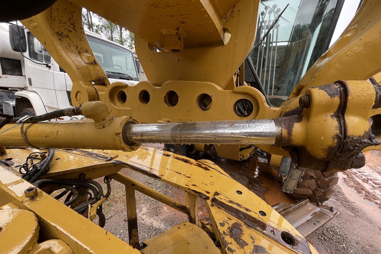 Caterpillar 140K - 20/20 11