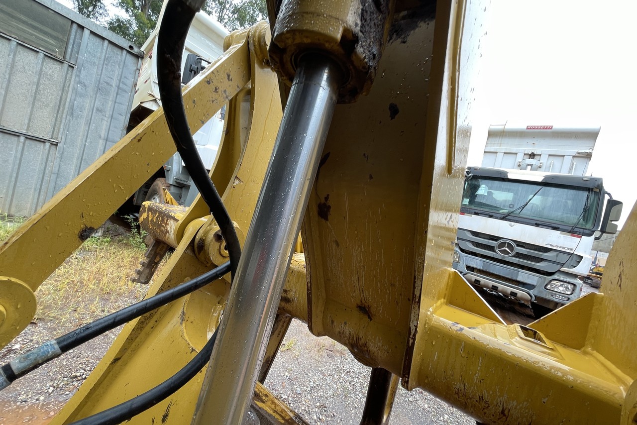Caterpillar 140K - 20/20 13