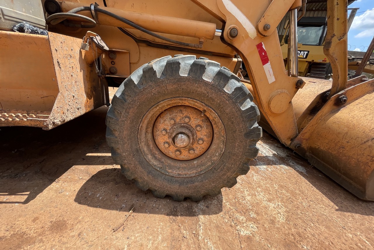 Case 580M - 09/09 20