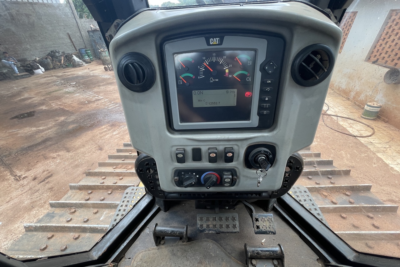 Caterpillar D6NXL - 13/13 8