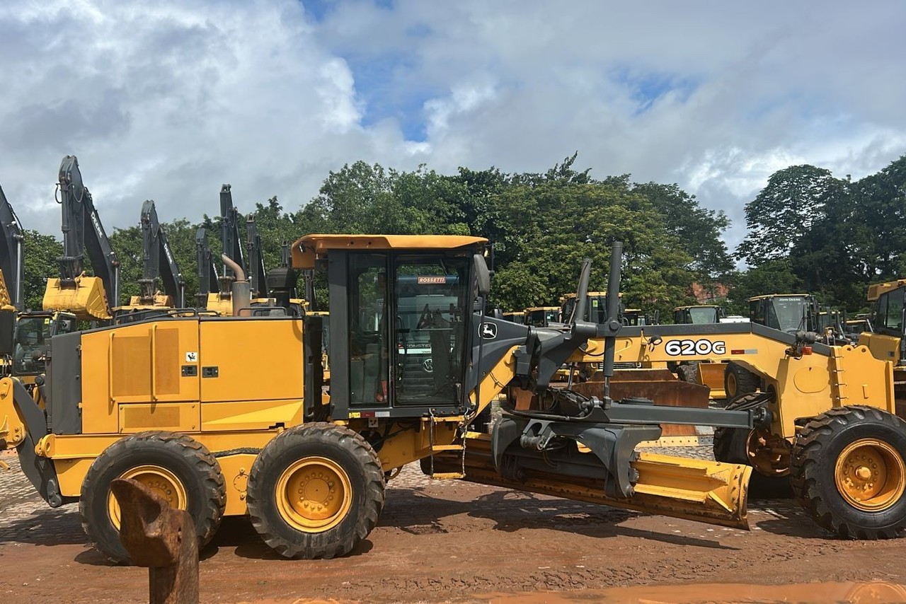 John Deere 620G - 19/19 6