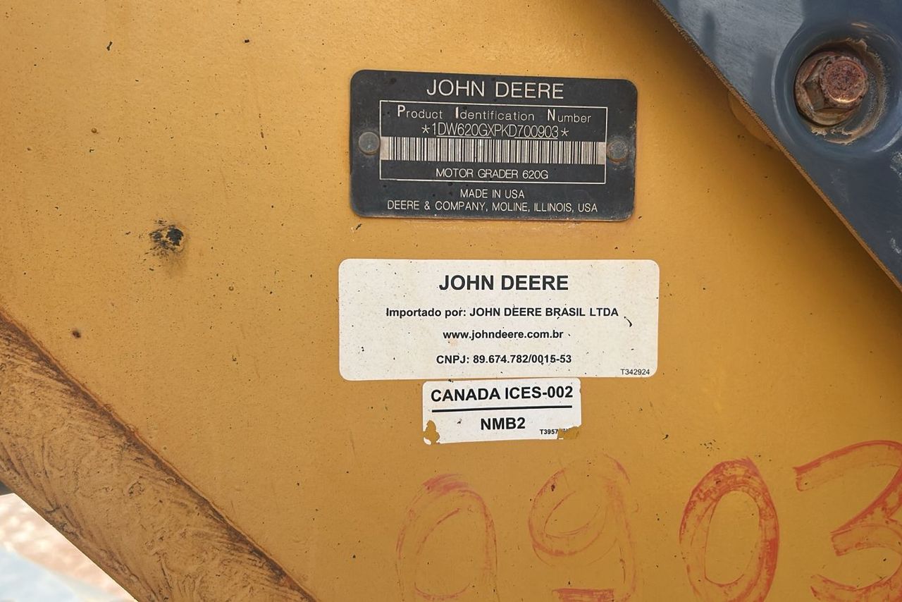 John Deere 620G - 19/19 8