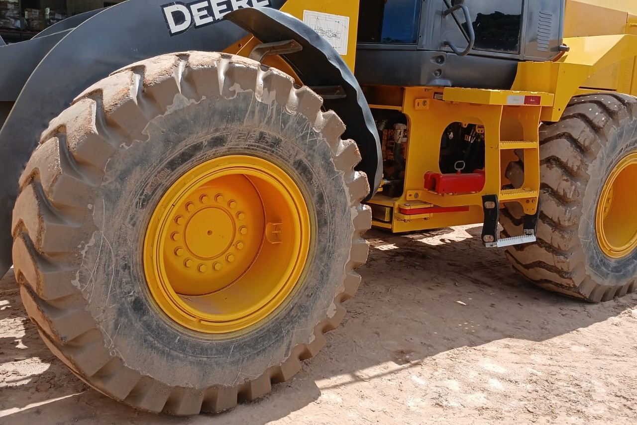 John Deere 524K - 22/22 5