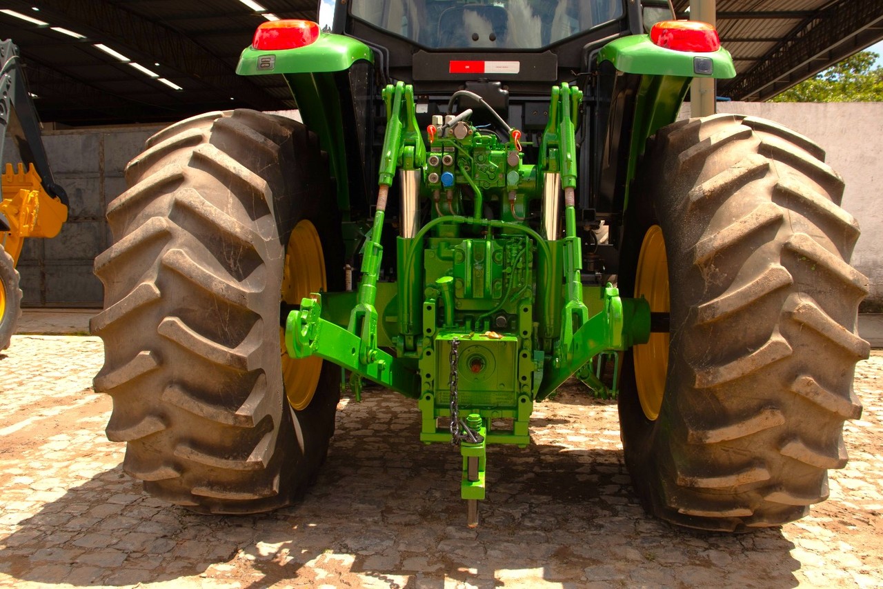 John Deere 6190J - 19/19 10