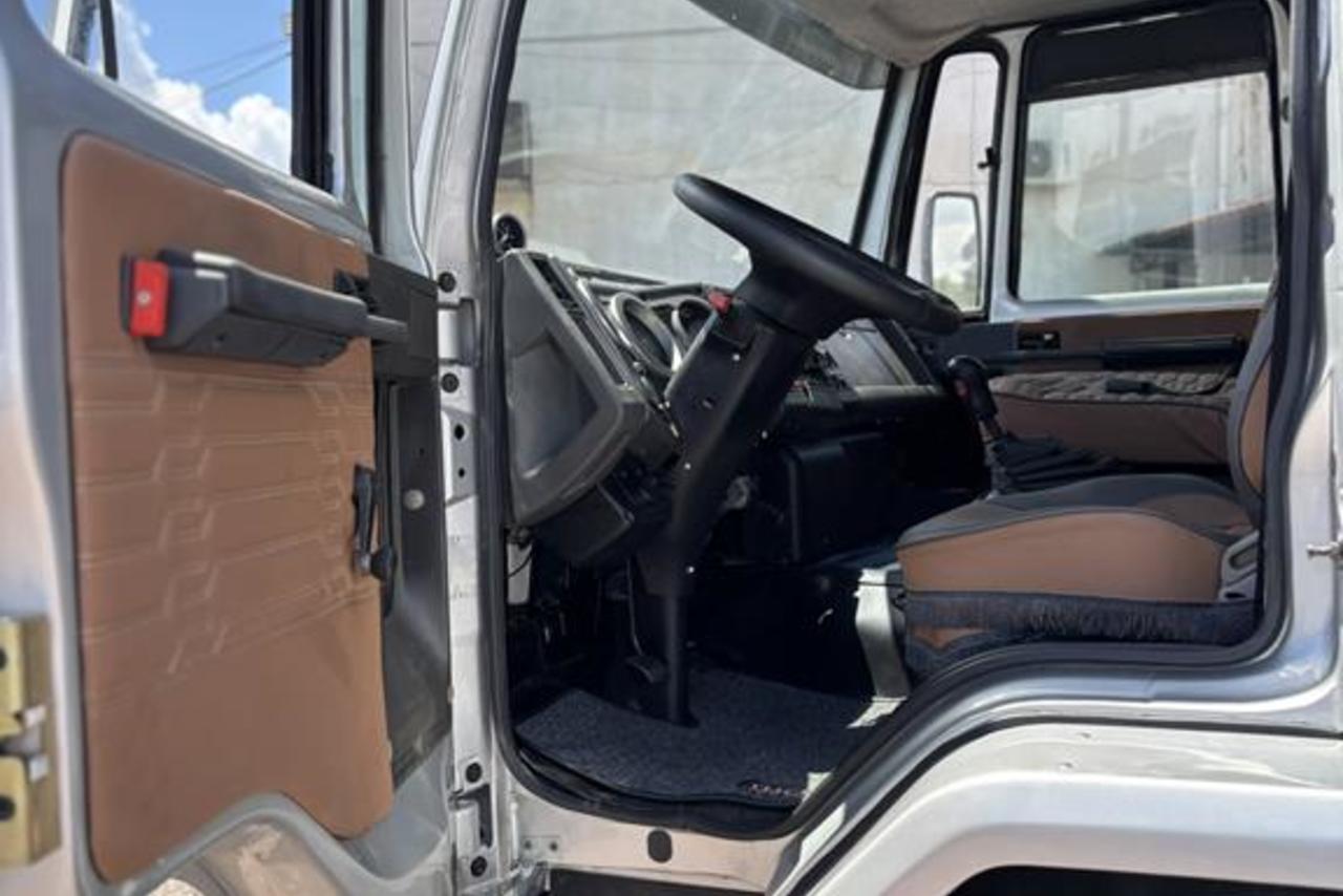 Ford Cargo2428 - 10/11 7