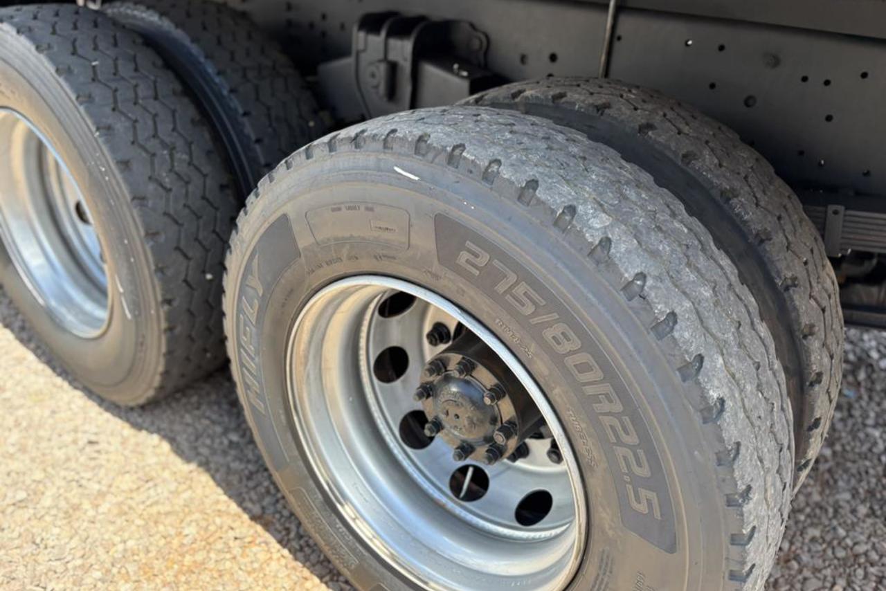 Ford Cargo2428 - 10/11 11